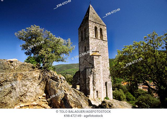 Bell tower (XIIth century). Olargues. Parc Naturel du Haut Languédoc. Cévennes. Languedoc-Roussillon. France