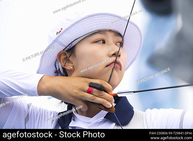 06 August 2023, Berlin: Archery: World Championship, Olympic Recurve Bow, Final, Individual, Women: Sihyeon Lim from South Korea in action