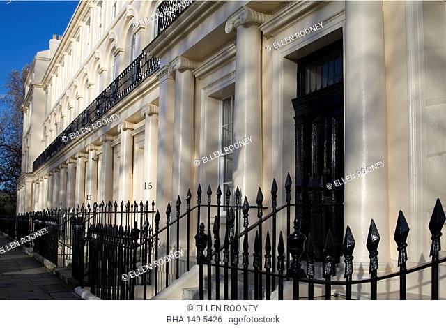 Cumberland House in Cumberland Terrace, a Regency style building near Regent's Park, designed by John Nash, London, England, United Kingdom, Europe