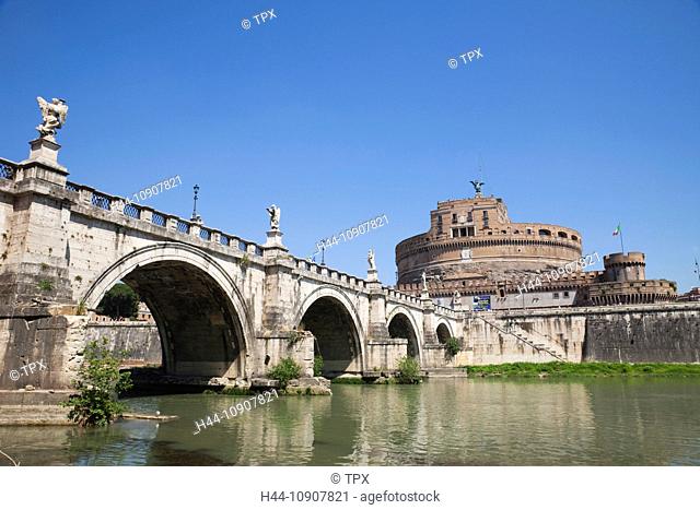 Europe, Italy, Rome, Castel Sant'Angelo, Castel S'Angelo, Saint Angelo Castle, Castle, Sant' Angelo Bridge, Ponte S'Angelo, Bridge, Tiber River, River, Tourism