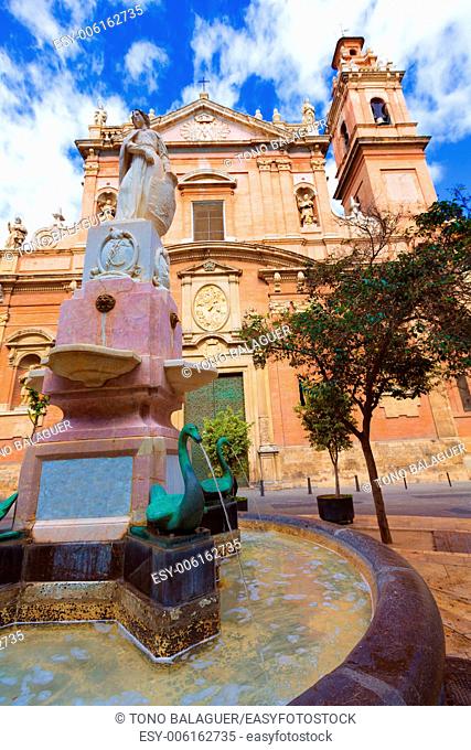 Valencia Santo Tomas church in plaza san Vicente Ferrer with fountain at Spain