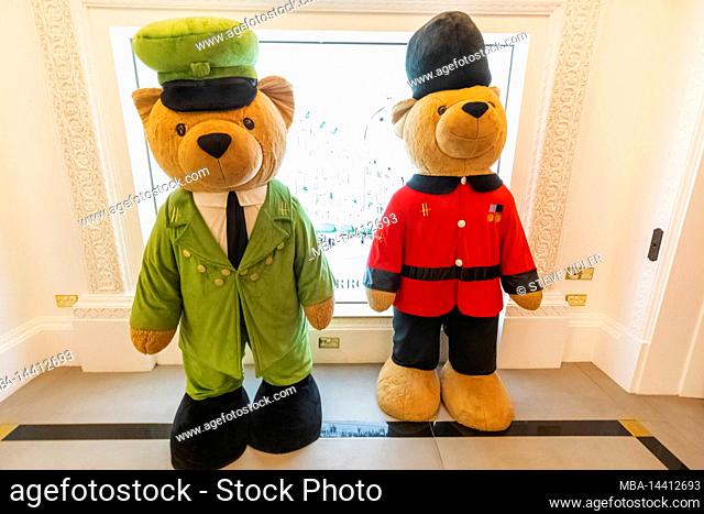 England, London, Knightsbridge, Harrods Department Store, Giant Harrods Bears in Uniform