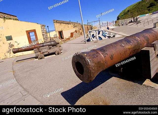 Old Fort, Gun Battery of Santa Catalina, Cerro de Santa Catalina, Gijón, Asturias, Spain, Europe