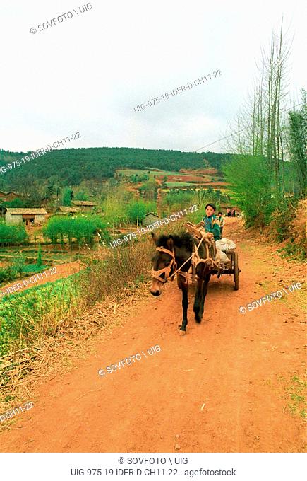 Villagers on their way to the fields, Dongchuan region, Yunnan Province, China