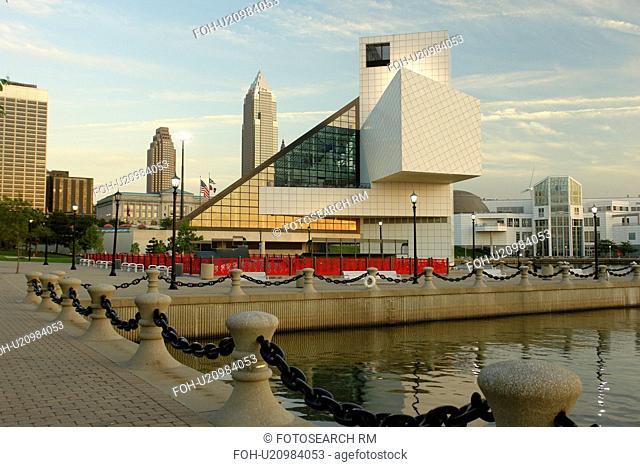 Cleveland, OH, Ohio, Lake Erie, Rock & Roll Hall of Fame and Museum, downtown skyline, North Coast Harbor