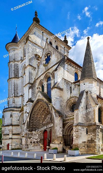 Saint Etienne Church represents a harmonious transition from the Romanesque to the Flamboyant Gothic style, Beauvais, France