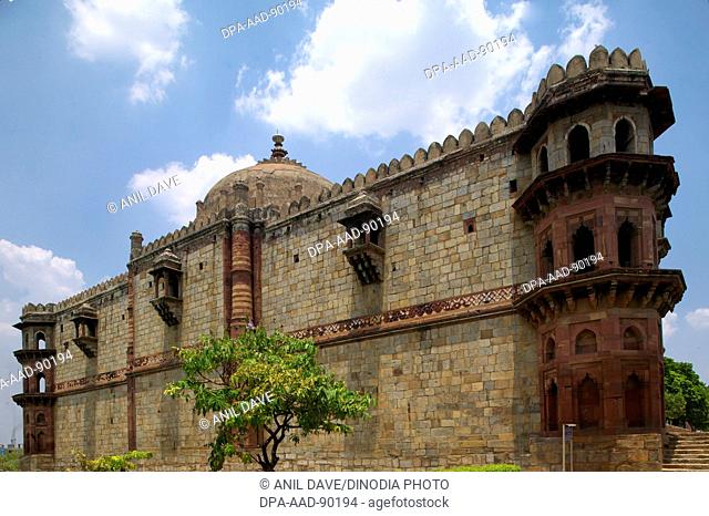 Purana Qila, Old Moghul Indian Fort, 1538 A.D. Delhi, India