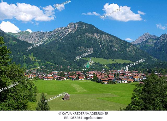 View of Oberstdorf and the Allgaeu Hauptkamm ridge, Allgaeu, Bavaria, Germany, Europe