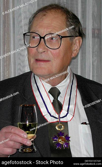 ***FILE PHOTO*** Sergei Kovalev (Kovalyov), Russian human rights activist, politician and dissident, received the Order of Tomas Garrigue Masaryk II