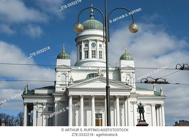 Helsinki Cathedral (Helsingin tuomiokirkko), Senate Square. Helsinki, Finland, Europe