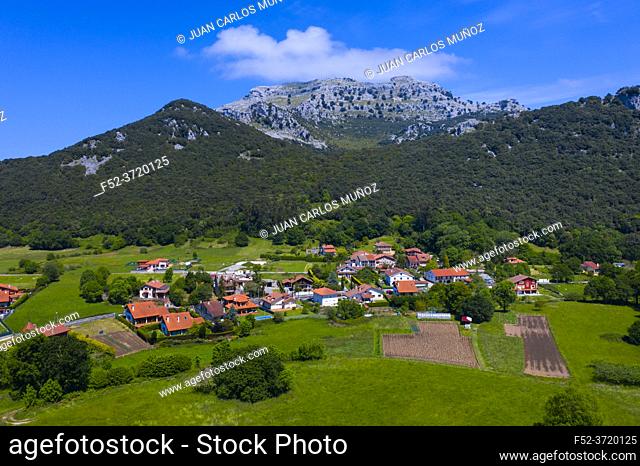 Candina Mountain, Liendo, Liendo Valley, Montaña Oriental Costera, Cantabrian Sea, Cantabria, Spain, Europe