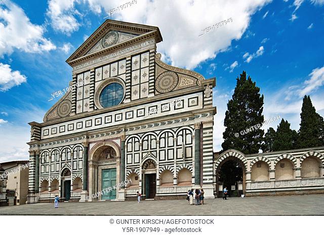 1246 build Dominican Church, Basilica of Santa Maria Novella, square Piazza di Santa Maria Novella, Florence, Tuscany, Central Italy, Italy, Europe