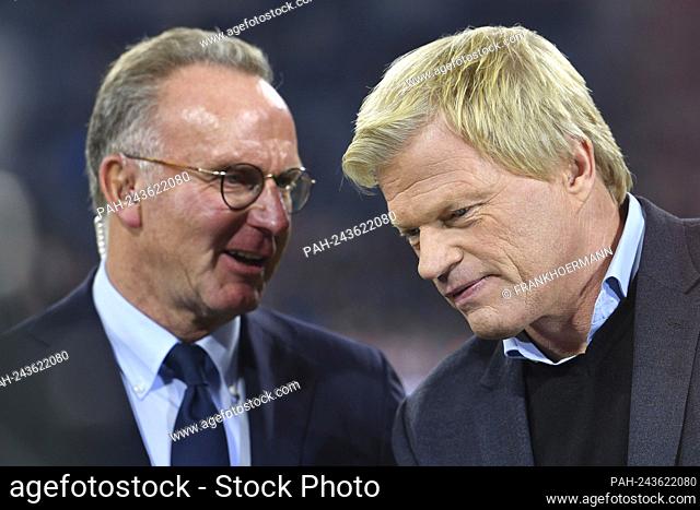 Karl Heinz RUMMENIGGE leaves FC Bayern early! Archive photo: from left: Karl Heinz RUMMENIGGE, (Management Chairman) with Oliver KAHN (ZDF football expert)
