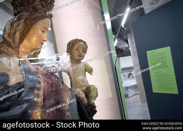 27 September 2023, Bavaria, Berchtesgaden: A Madonna is on display during the opening of the Obersalzberg Documentation. The Madonna was owned by Göring and was...