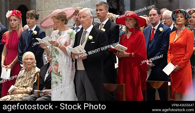 Princess Louise, Prince Aymeric, Queen Paola of Belgium, Queen Mathilde of Belgium, Prince Emmanuel, King Philippe - Filip of Belgium, Prince Gabriel