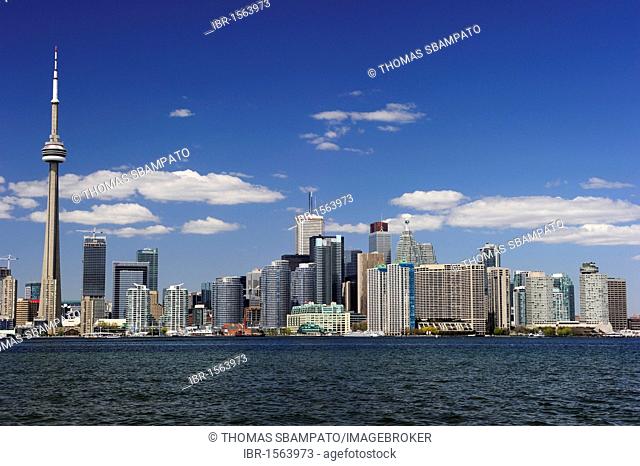 Skyline with Lake Ontario in the forefront, Toronto, Ontario, Canada