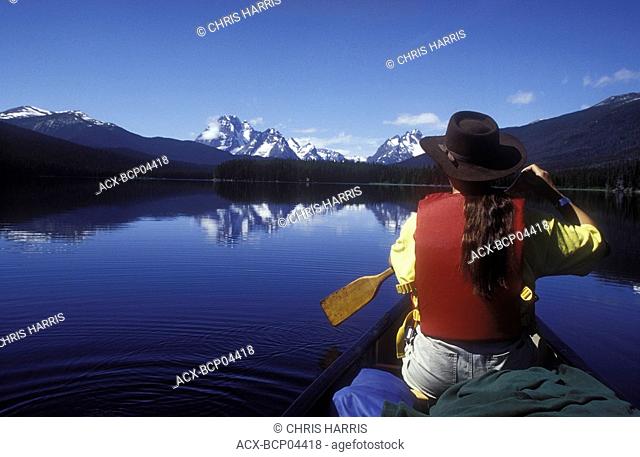 Canoeing on the Turner lakes, Tweedsmuir Park, British Columbia, Canada
