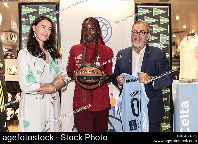 women's basketball national league endesa. Haidara, new signing for Celta de Vigo Zorca Recalvi, officially presented at the Corte Ingles in Vigo, Galicia