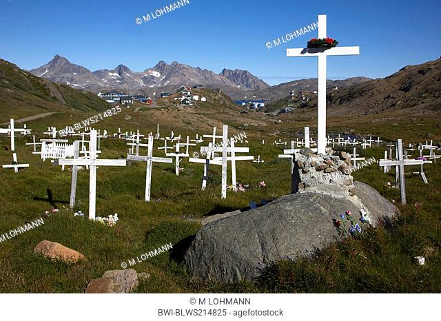 graves on cemetery, Greenland, Ammassalik, East Greenland, Tasiilaq
