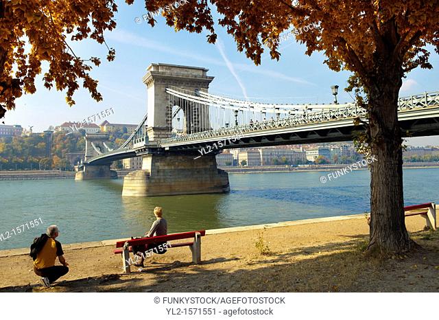 Lánchid  Chain Bridge over the Danube - Budapest - Hungary