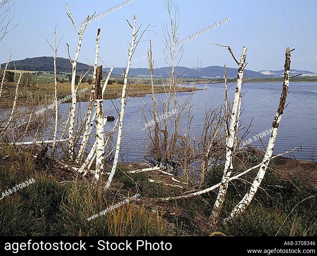En död sjö som används för att dumpa aska från kolkraftverken i Teplice, Tjeckien. . Photo: André Maslennikov