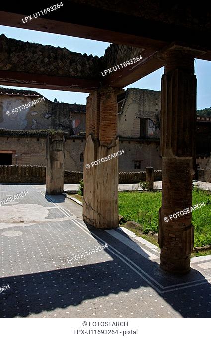 In the shadow of Vesuvius, the ruins of Ercolano - house of the Black Room