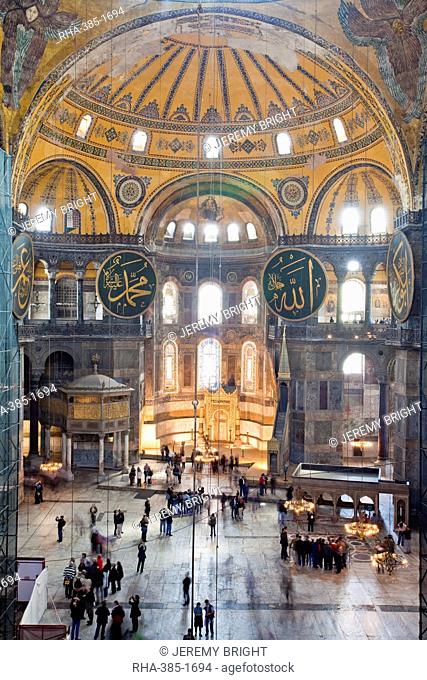 Byzantine architecture of Aya Sofya Hagia Sophia, constructed as a church in the 6th century by Emperor Justinian, a mosque for years, now a museum