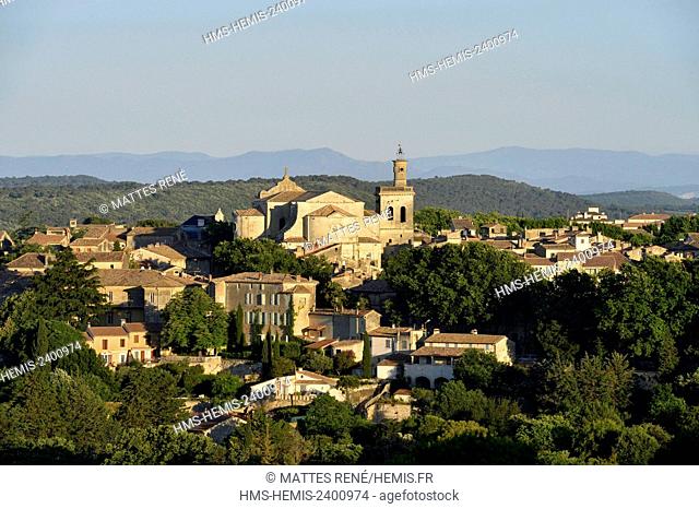 France, Gard, Pays d'Uzege, Uzes, St Etienne church