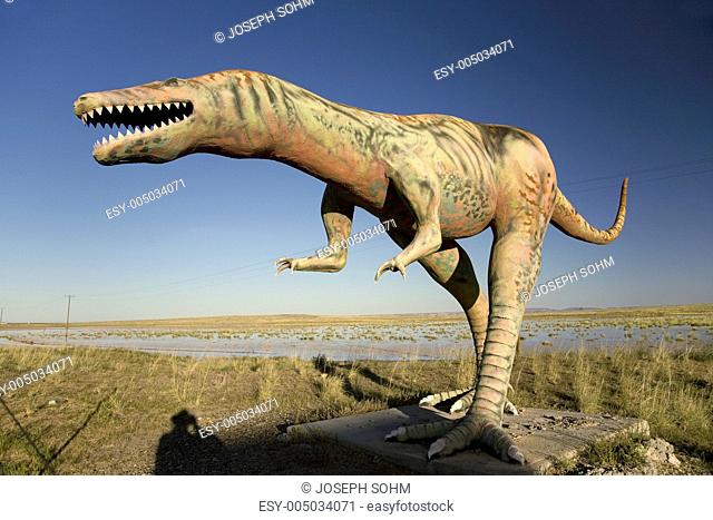 Roadside dinosaur along road in Arizona