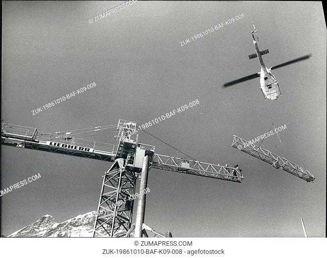 Oct. 10, 1986 - Europe's highest mountain - restaurant with an Alouette III- helicopter (Photo) the pilot took away one part after the other of the big crane