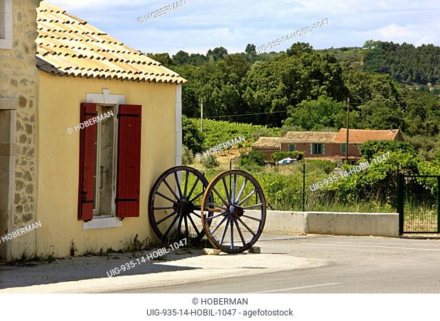Wagon Wheels, PiŽgon, Rh™ne-Alpes, France