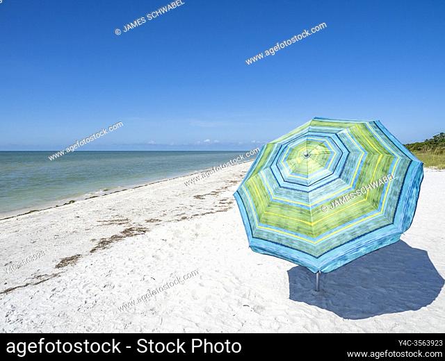 Beach in Lighthouse Beach Park on the eastern tip of Sanibel Island on the Gulf of Mexico in the United States