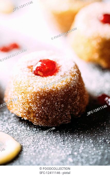 Mini jam doughnut muffins