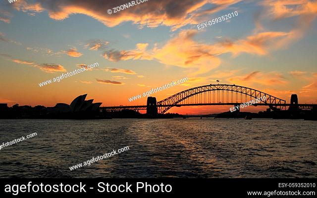 Sydney, 10 April 2016. Sunset in Sydney