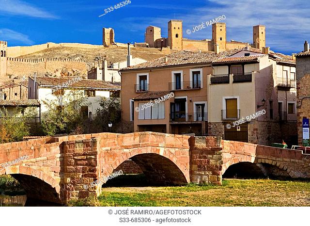 Old bridge and alcazar, Molina de Aragón. Guadalajara province, Castilla-La Mancha, Spain