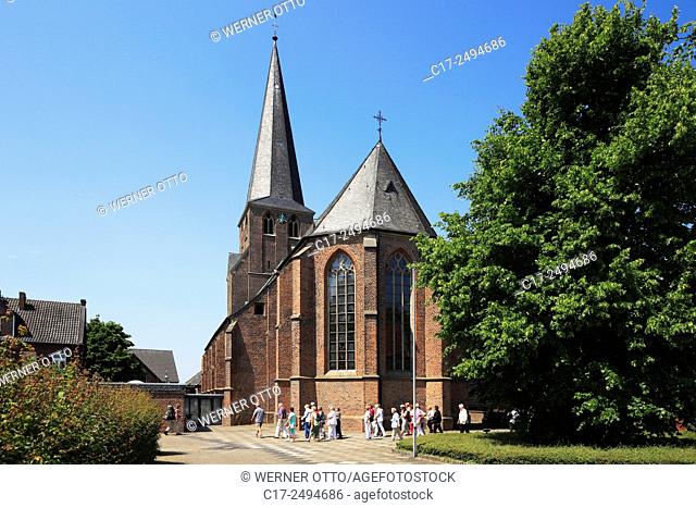 Germany, Geldern, Niers, Lower Rhine, Rhineland, North Rhine-Westphalia, NRW, Geldern-Walbeck, catholic parish church St