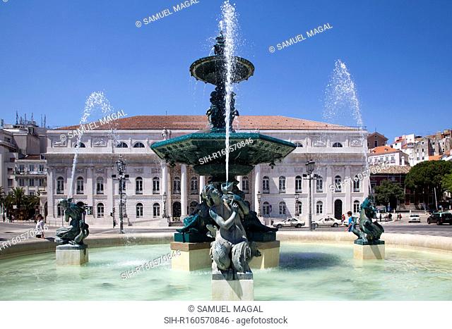 In the 19th century the Rossio Square was paved with typical Portuguese mosaic and was adorned with bronze fountains imported from France