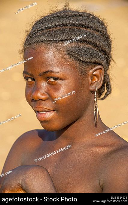 A portrait of a girl along the Bani River in Mopti in Mali, West Africa