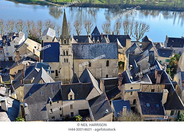 The medieval fortress town of Chinon on the banks of the river Vienne in France