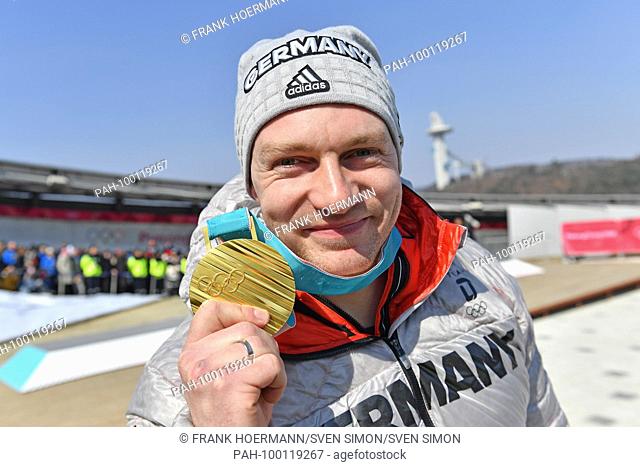 FRIEDRICH Francesco (Doppel Olympiasieger) .with Medaille, Goldmedaille..Olympiasieger, Olympic Champion, .winner, Sieger