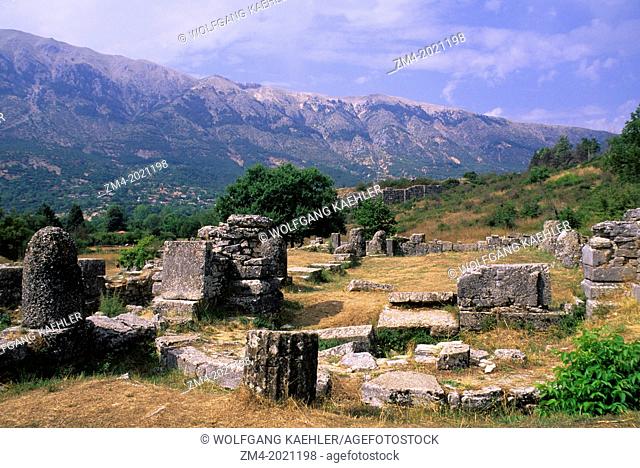 GREECE, DODONA, MAJOR RELIGIOUS CENTER OF NW GREECE, REMAINS OF CHRISTIAN BASILICA, 5TH C. AD
