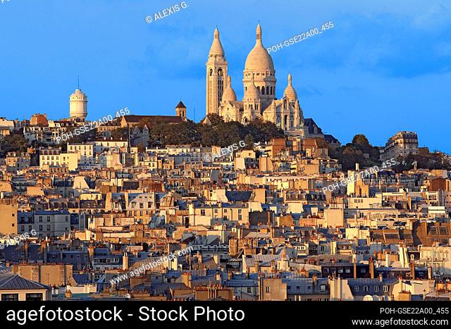 France, Paris, the Butte- Montmartre, the Basilica of the Sacred Heart
