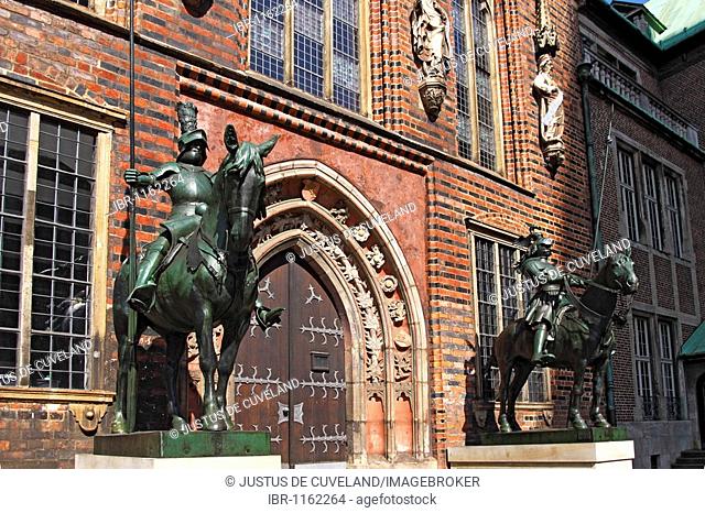 Mounted Herald statues in knight's armour, east entrance of the historic town hall in the old town of Bremen, UNESCO World Heritage Site