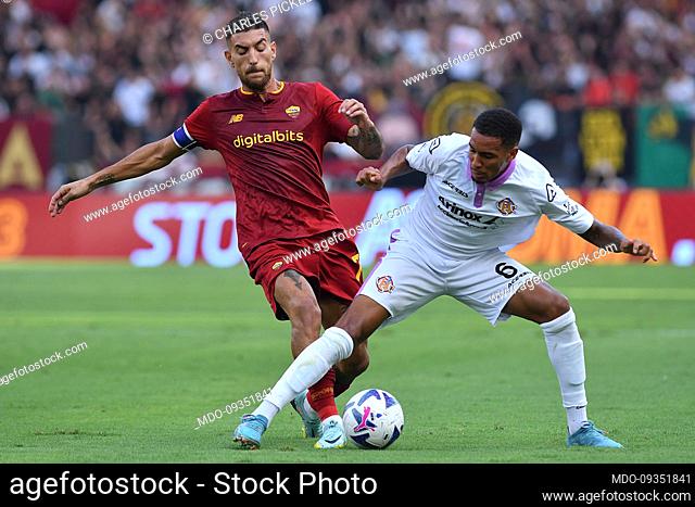 The Roma player Lorenzo Pellegrini and the Cremonese player Charles Pickel during the match Roma v Cremonese at the Stadio Olimpico