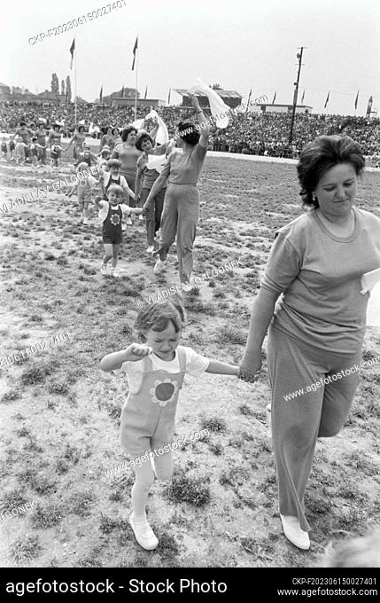 ***MAY 31, 1975 FILE PHOTO***Parents and children exercising during the District Spartakiad in Olomouc, Czechoslovakia, May 31, 1975