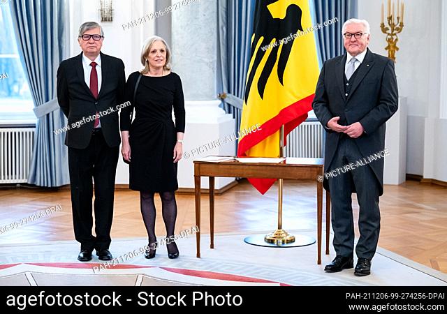 06 December 2021, Berlin: Veronica Augusta Bustamante Ponce, Ambassador of Ecuador to Germany, is accredited by Federal President Frank-Walter Steinmeier in the...