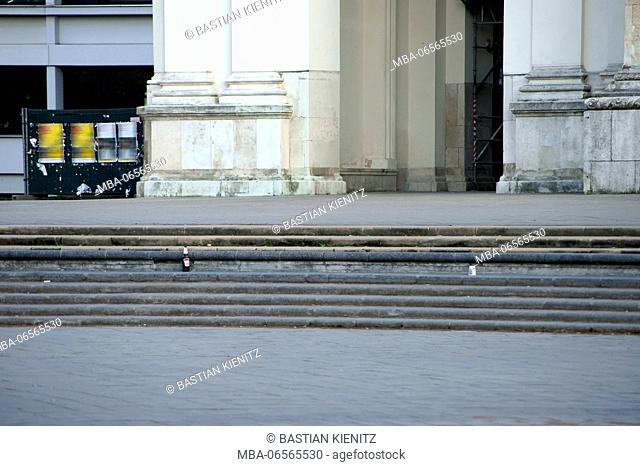 Photography of empties on the stairs of the Karlsplatz in Vienna