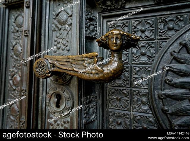 germany, north rhine-westphalia, cologne, cologne cathedral, main portal, west side, doorknob with angel's head, detail