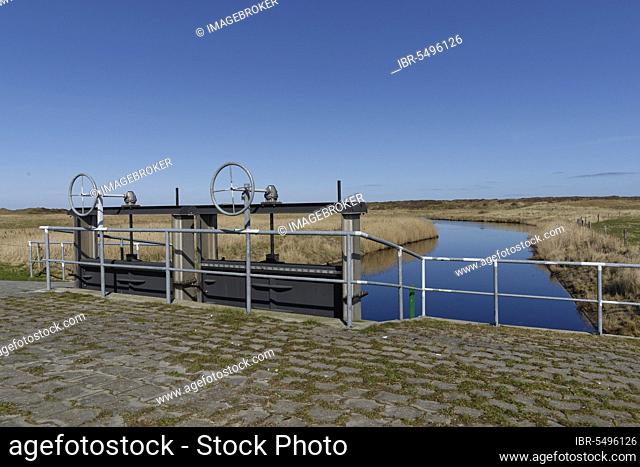 Lock gate on canal, Langeoog, Lower Saxony, Germany, Europe