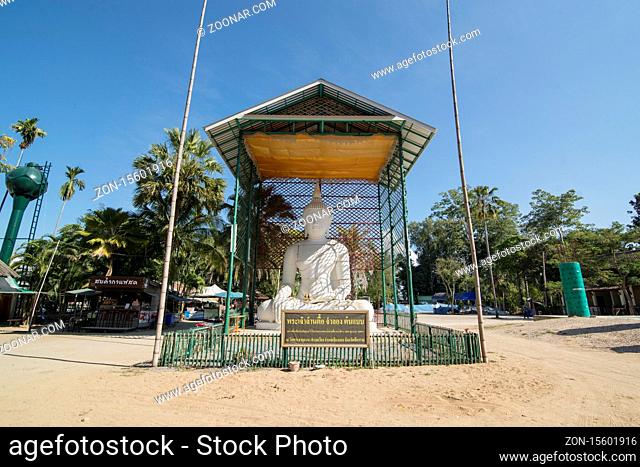 a big Buddha at the Temple Wat Phra That Pha Ngao in the town of Chiang Saen at the mekong River in the golden triangle in the north of the city Chiang Rai in...